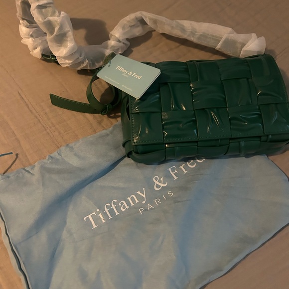 Tiffany & Fred Paris Emerald Woven Crossbody Bag - Picture 10 of 10